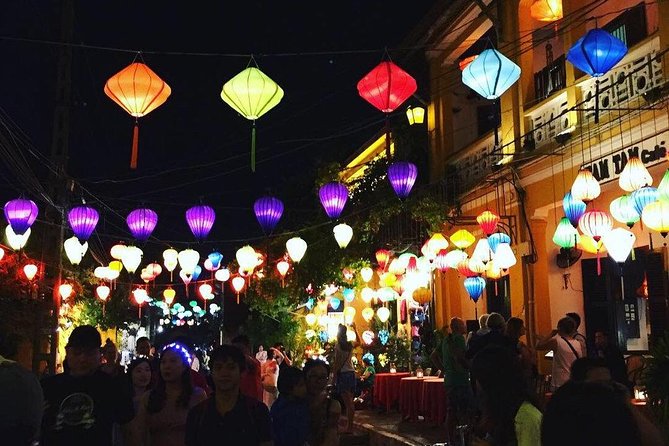 Hoi An Night Market with Hoi an walking Tour , Colourful Lanterns, Boat Ride - What $85 buys you