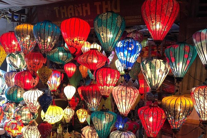 Hoi An Night Market with Hoi an walking Tour , Colourful Lanterns, Boat Ride - Which guide style suits you best?