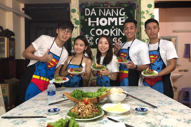 Home Cooking Class: Market, Garden and cooking 4 dishes - Why the small group matters