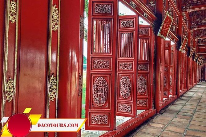 Hue Citadel tour by authentic Train via Hai Van Pass from Da Nang - Lunch and the practical value of a guided meal