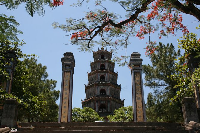 Hue City and The Citadel via Hai Van Pass Daily Small Group Tour - Walking through Hue Imperial City