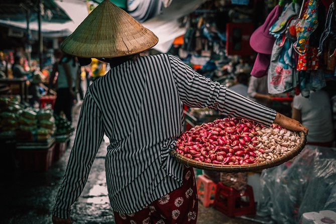 Hue city from Da Nang Private tour - A Vietnamese lunch before the royal tombs