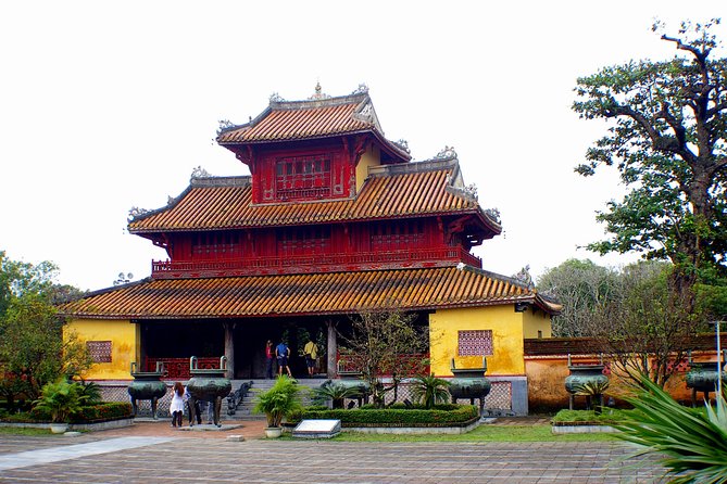 Hue Culture & History Day Tour – Departing Hoi An or Da Nang - Minh Mang’s tomb: order, space, and royal restraint