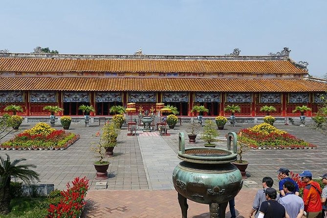 Hue Imperial City Daily Ingroup Tour via Hai Van Pass - What the $57 price really covers