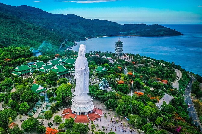 Monkey mountain-Huge Lady Buddha-Marble mountains & Am Phu caves - Am Phu Cave and its symbolic underworld