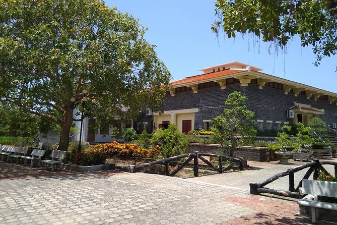 MY LAI MASSACRE Tour from Hotel in Da Nang City or Hoi An City ( Private Tour ) - What the $108 Price Covers
