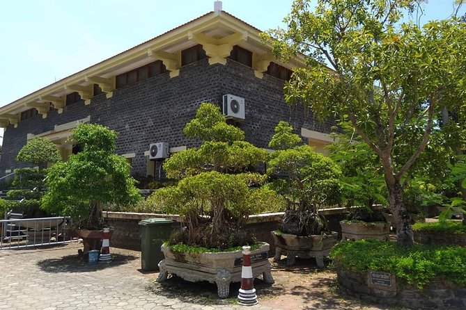 MY LAI MASSACRE Tour from Hotel in Da Nang City or Hoi An City ( Private Tour ) - The Seven-Hour Pace and Practical Comfort