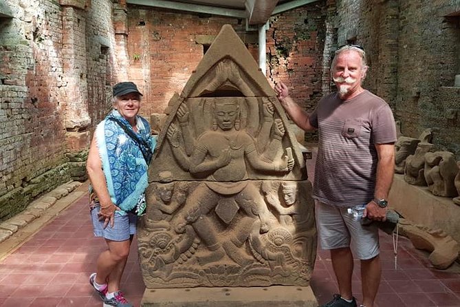 MY SON EARLY MORNING at 6AM to Avoid Crowd from DANANG or HOI AN - What the Champa temples reveal