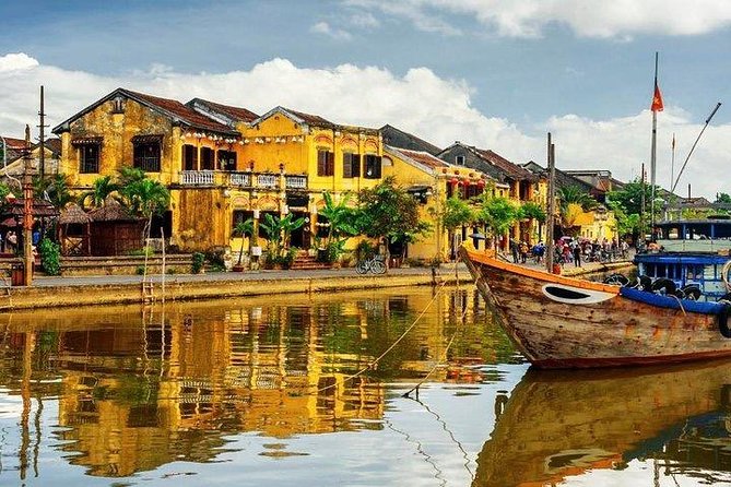 My Son sanctuary and Hoi An ancient town private tour (8a.m-4p.m) - Vietnamese lunch in a local restaurant