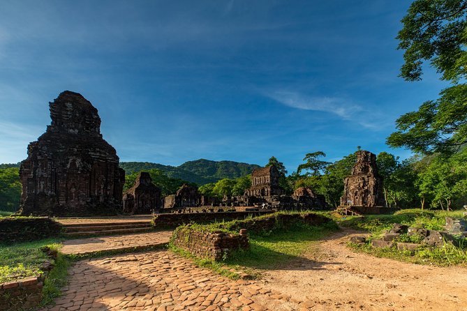 My Son Sanctuary And Marble Mountains Full-day Tour - What the small group and guide add