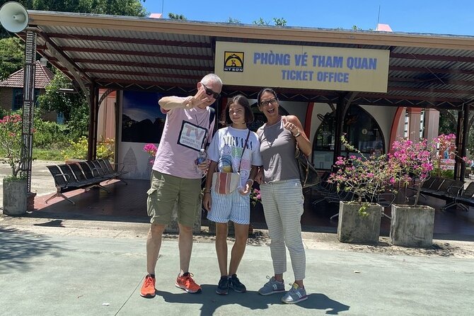 Package 3-Day Tour: DaNang, Hoi An, Ba Na Hills and Golden Bridge - A strong first day from Da Nang to Hoi An