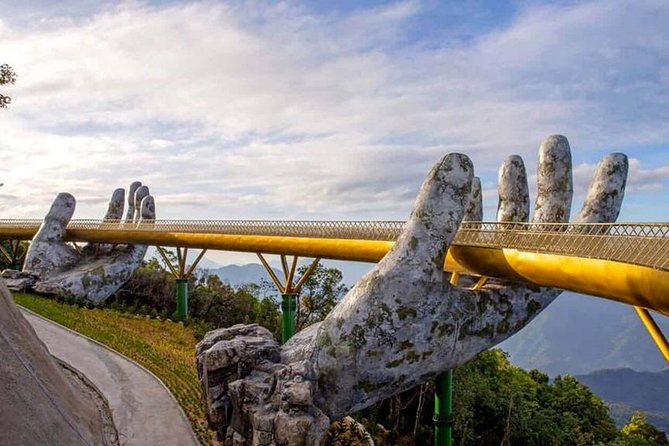 PREMIER TOUR - Discover Golden Bridge and Ba Na hill - Small group by Mini Van - Golden Bridge, French buildings, and Linh Ung Pagoda