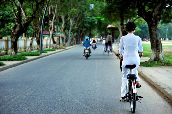 Private Arrival Transfer: Danang International Airport to Hotel in Hoian City - Why this airport ride can make your arrival easier