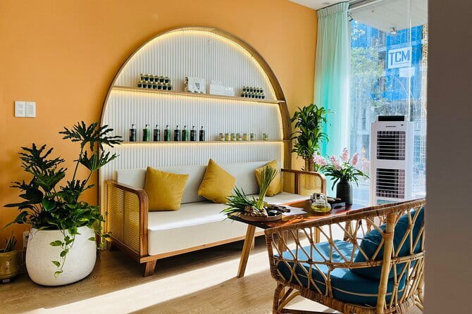 Private Rejuvenating Mask Therapy in Da Nang - The relaxation side of the visit