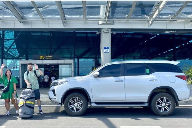 PRIVATE TRANSFER Da Nang Airport to/from Da Nang & Hoi An hotels - Why a private airport ride helps in Da Nang