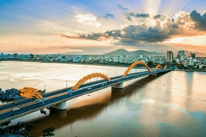 PRIVATE TRANSFER Da Nang Airport to/from Da Nang & Hoi An hotels - Reaching Hoi An by private vehicle