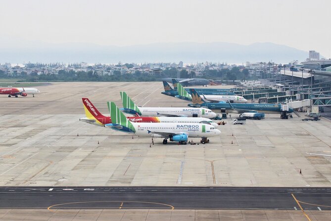 Private transfer Danang airport - Hotels in Danang - Vehicle comfort, luggage, and the 2-person limit
