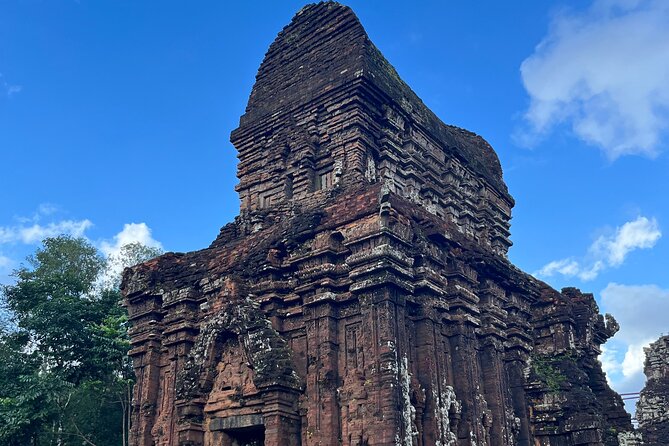 Private transfer/Tour to My Son sanctuary from Da Nang/ Hoi An - Walking among the Cham temple ruins
