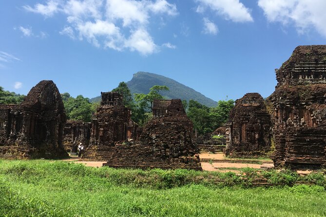 Private transfer/Tour to My Son sanctuary from Da Nang/ Hoi An - The return drive and the value of a private car