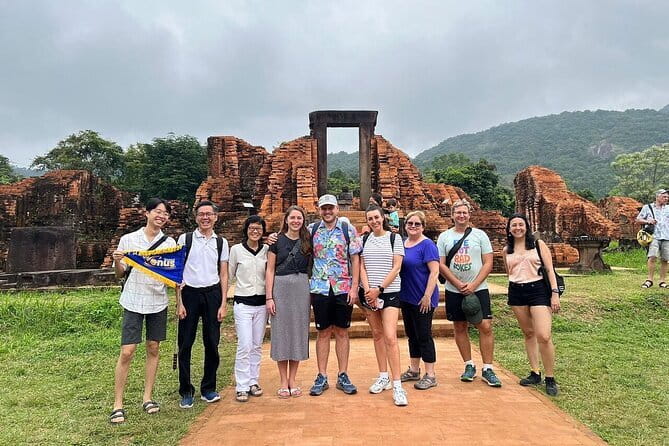 Sunset/Sunrise Lady Buddha or Marble Mountain with Foodie Tour - What the $35 price includes