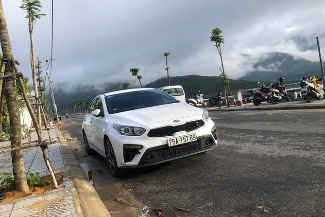 Transfer from Da Nang airport to Hoi An by private cars - The meeting point is the most important detail
