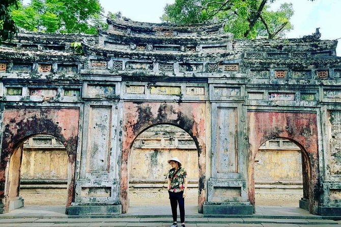 Transfer from Da Nang to Hue - A private road from Da Nang to Hue
